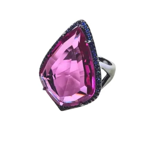 Anel Gota de Cristal Rubelita Cravejada de Microzircônias Safira Azul em Banho de Ródio Negro