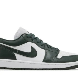 Tênis Nike Air Jordan 1 Low Galactic Jade Verde