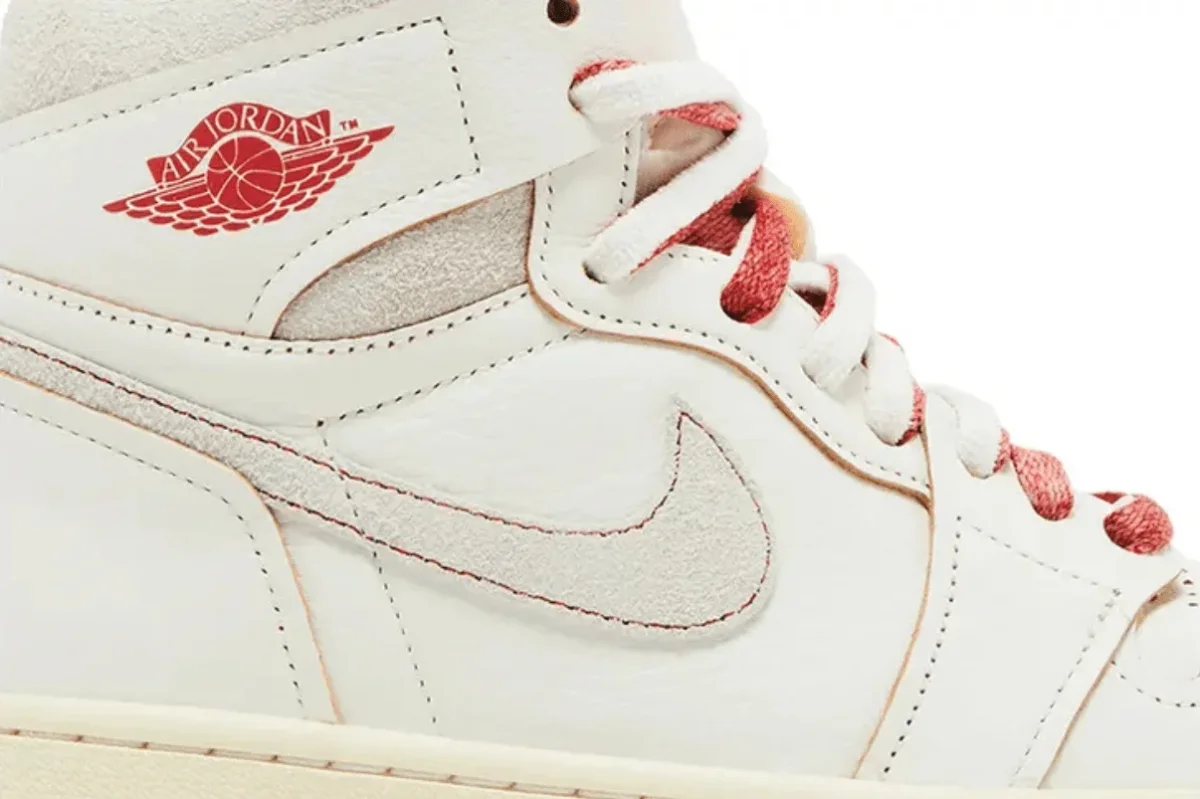 Tênis Nike Air Jordan 1 Retro High Rare Air Sail Cinnabar Bege - Image 3