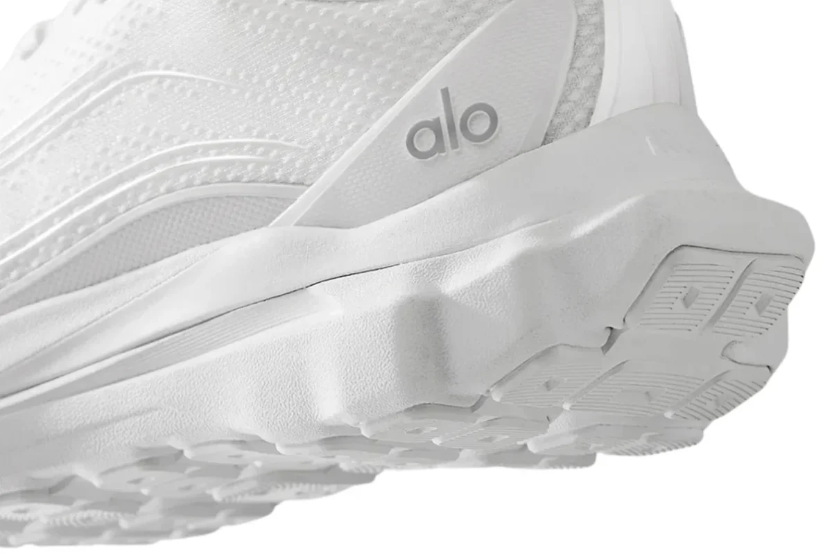 Tênis Alo Yoga ALO Runner Branco - Image 7