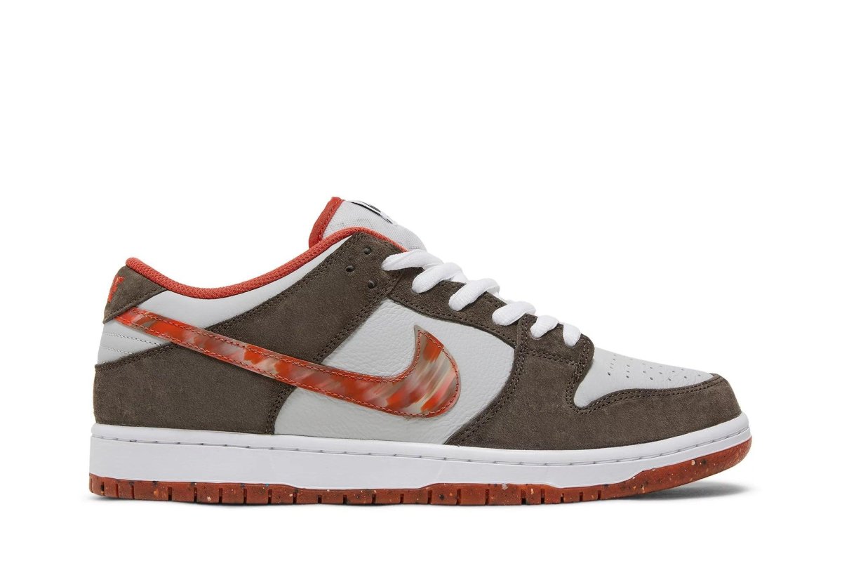 Tênis Crushed D.C. x Nike SB Dunk Low Golden Hour Colorido - Image 2
