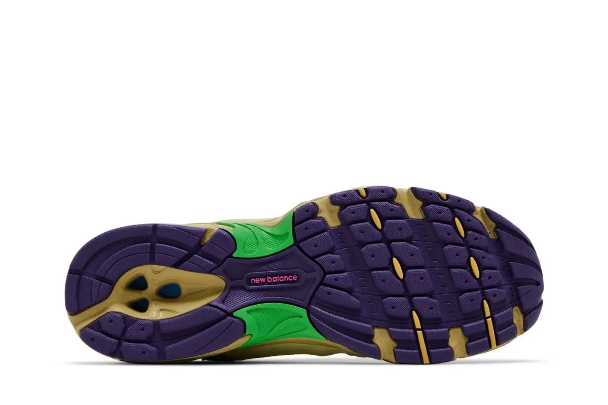 Tênis New Balance 530 x Salehe Bembury Prosperity Be The Prize Verde - Image 4