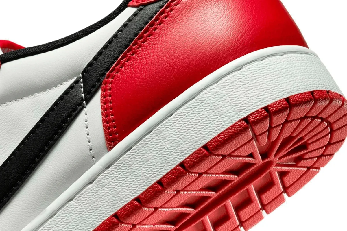 Tênis Nike Air Jordan 1 Retro Low OG Chicago (2025) Vermelho - Image 9
