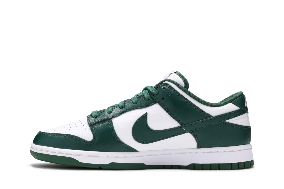 Tênis Nike Dunk Low Varsity Green "Michigan State" Verde - Image 3